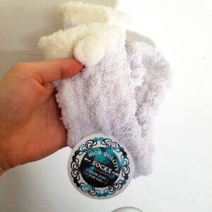 NEW High Quality Fuzzy Cozy Pom Pom Slipper Socks